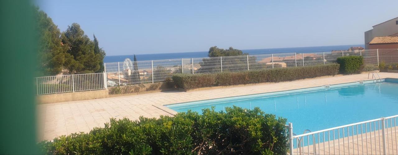 Appt 2 Ou 4 Personnes Avec Piscine, Tennis Et Parking Prive Фльори Екстериор снимка