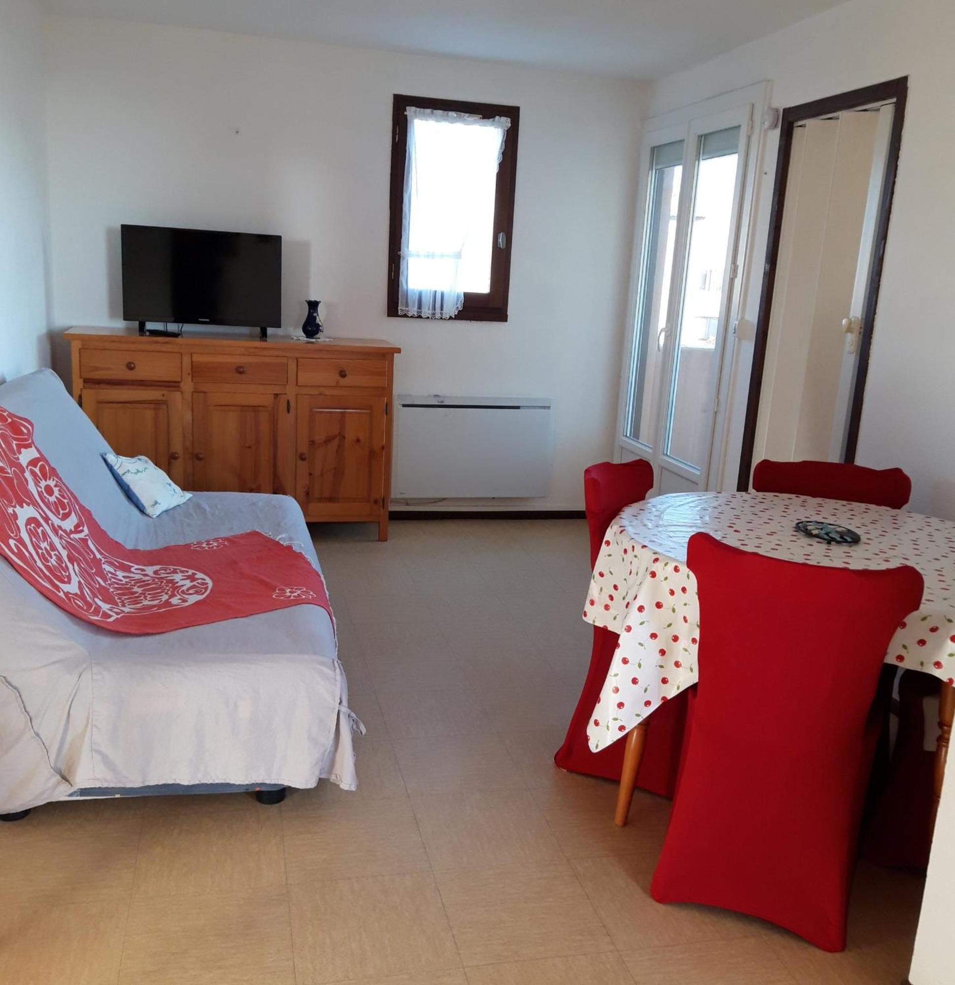 Appt 2 Ou 4 Personnes Avec Piscine, Tennis Et Parking Prive Фльори Екстериор снимка