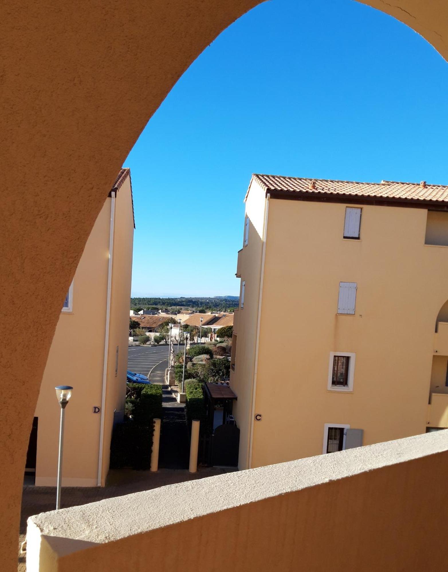Appt 2 Ou 4 Personnes Avec Piscine, Tennis Et Parking Prive Фльори Екстериор снимка